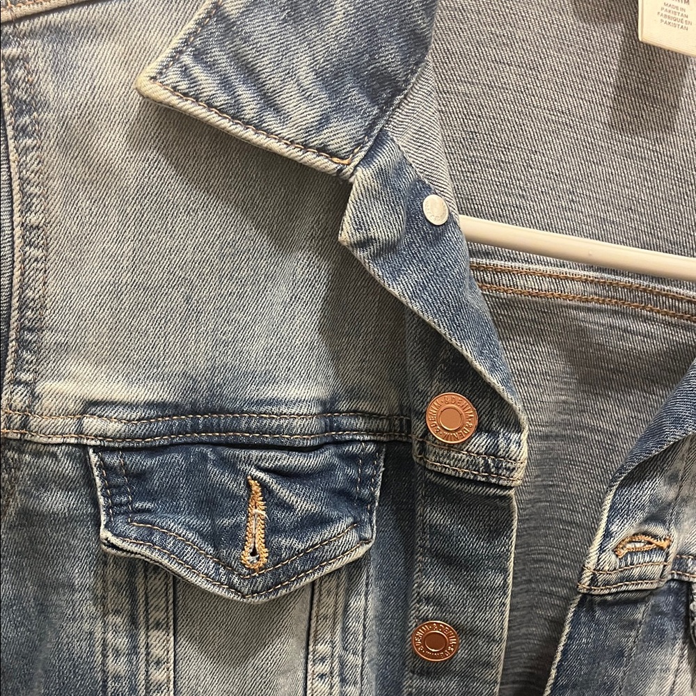 H&M Denim Jacket - Picture 3 of 4